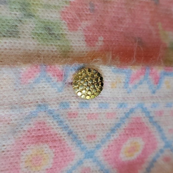 Vintage, angora Sweater Pink  By Tex Maglie. Great gold buttons. Large Old Money - Picture 4 of 8